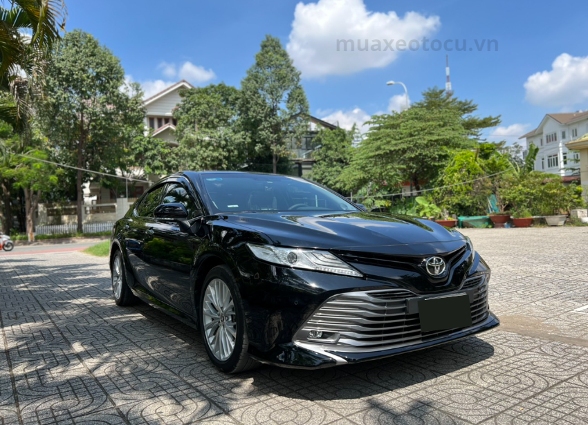 thẩm định và mua bán Toyota Camry giá cao toàn quốc